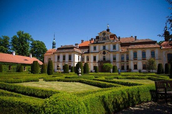 Jemniště